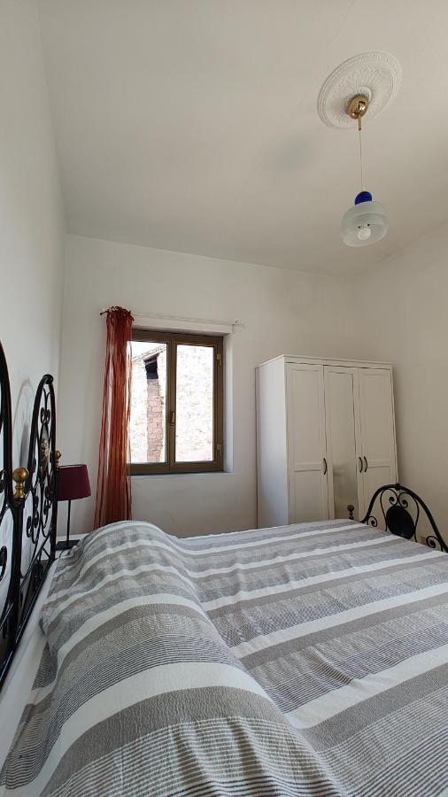 Countryhouse Traversa Du Furnu Imperia Buitenkant foto