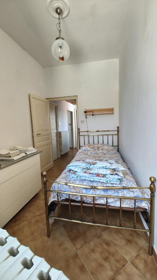 Countryhouse Traversa Du Furnu Imperia Buitenkant foto