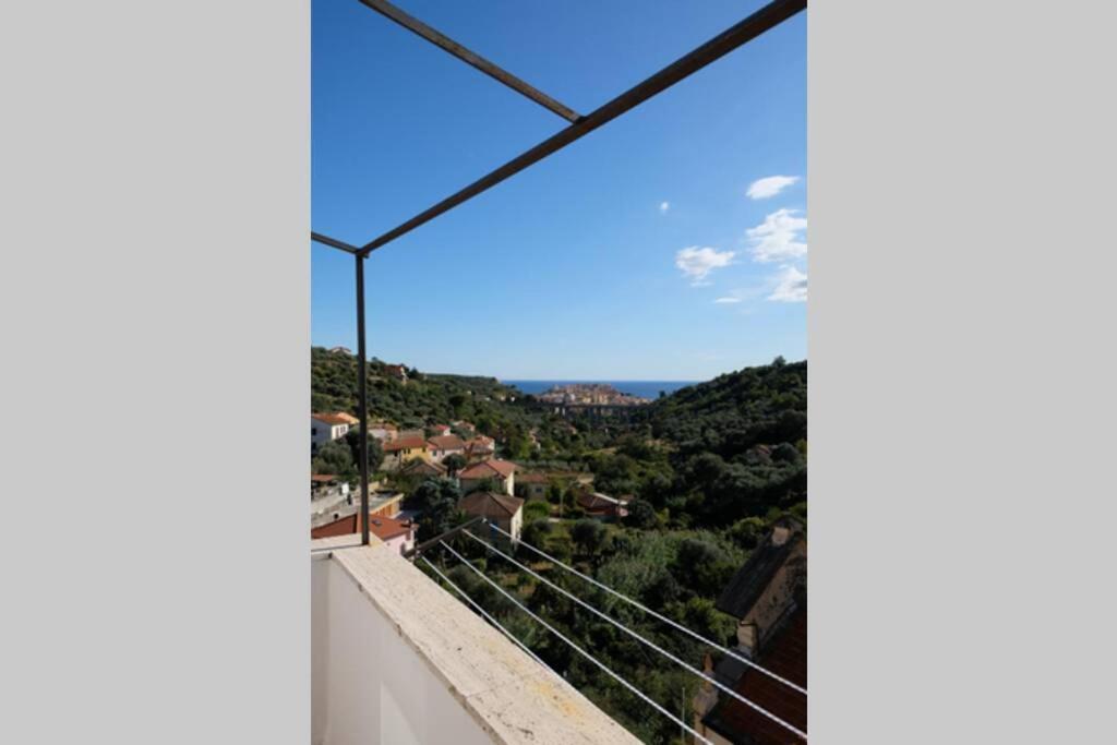 Countryhouse Traversa Du Furnu Imperia Buitenkant foto